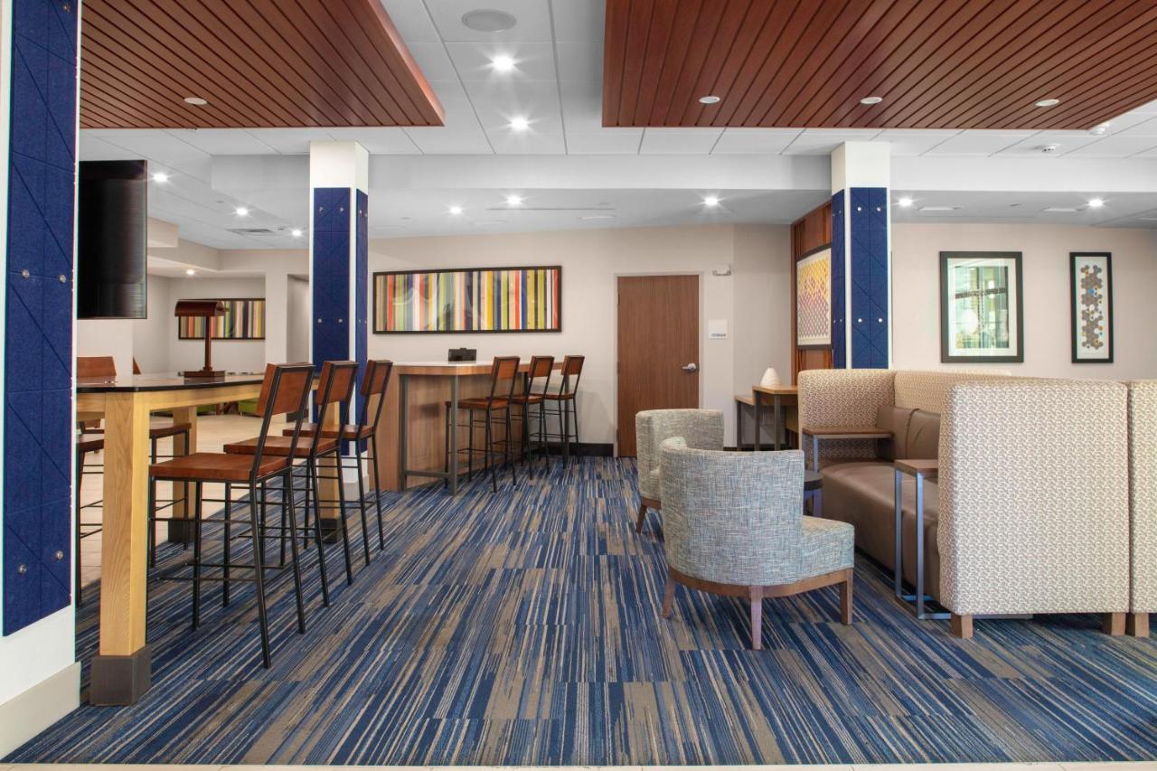 Holiday Express - Wells-ogunquit-kennebunk, An Ihg Wells